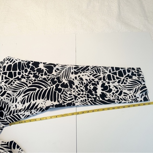 Talbots Hampshire Black White Print Pants - Size 16 - Picture 10 of 13